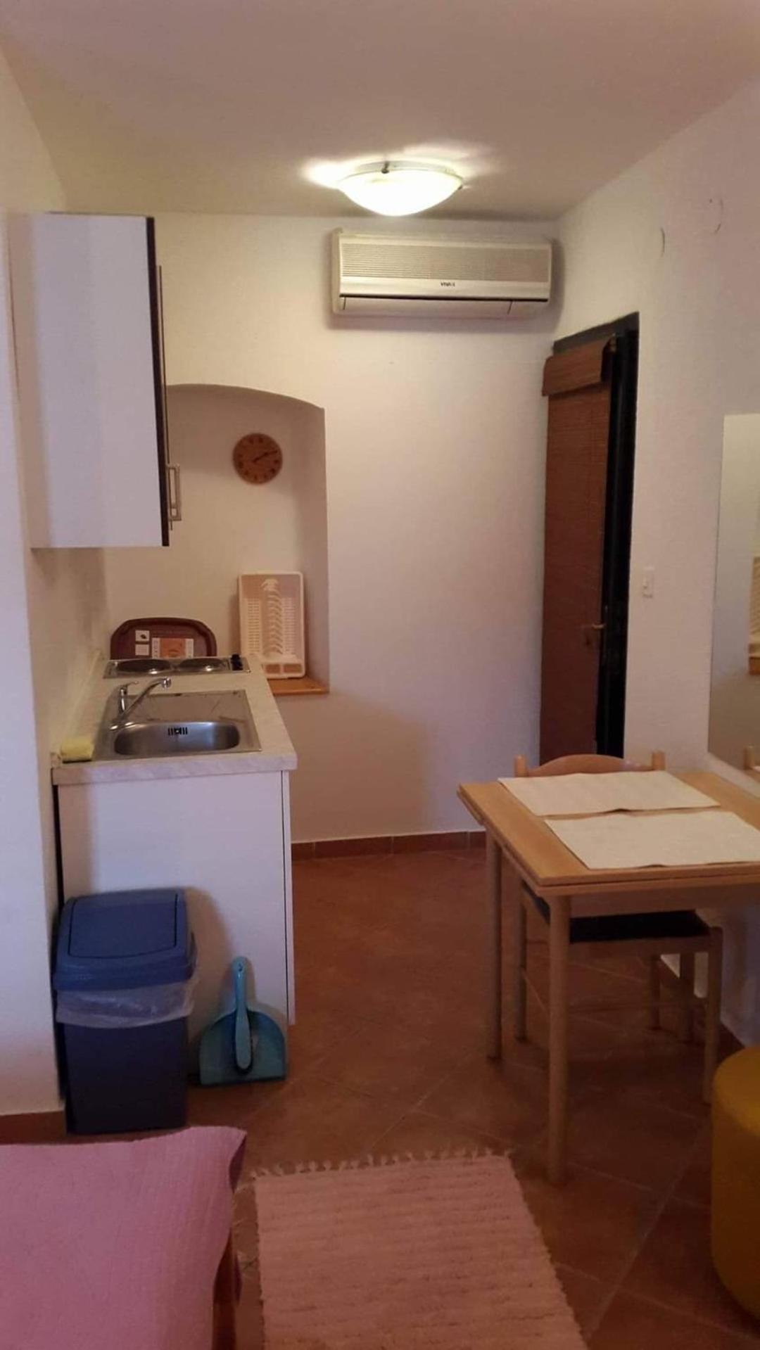 Apartmani Linda Vodice Exterior foto